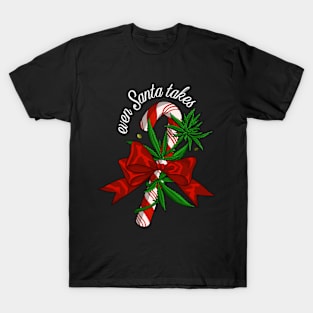 Even Santa takes slogan stoner Christmas design T-Shirt